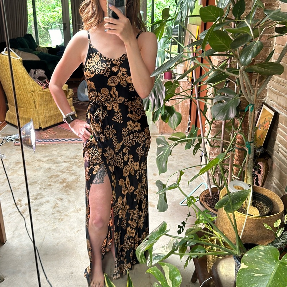 Flowy Patterned Wrap Dress